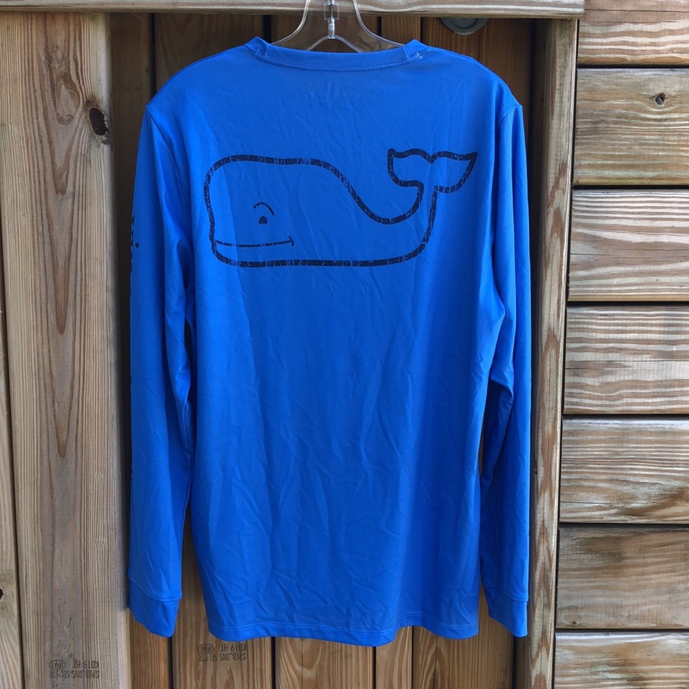 Like new! - VINEYARD VINES Performance Long Sleeve Whale Shirt - Picture 6 of 8